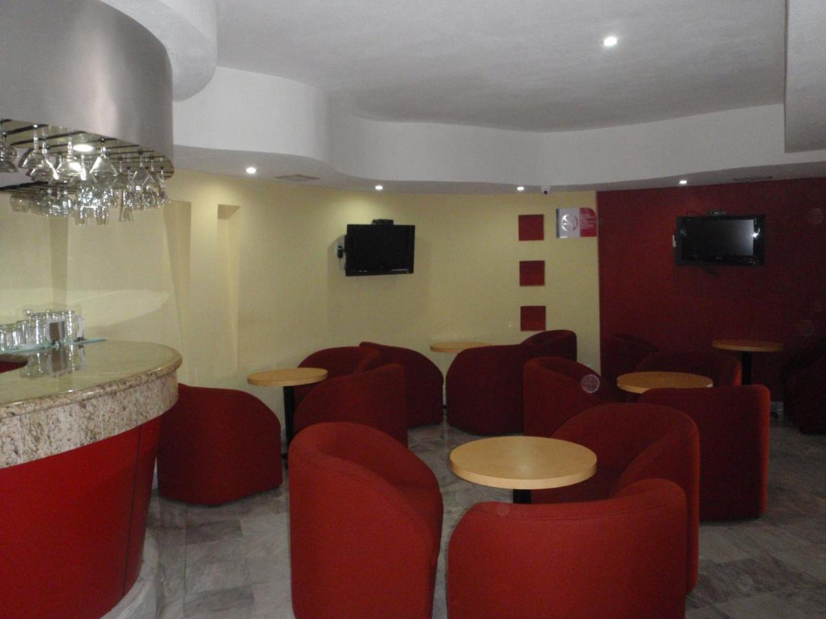 Hotel Plaza Las Fuentes San Juan San Juan Cuautlancingo المظهر الخارجي الصورة