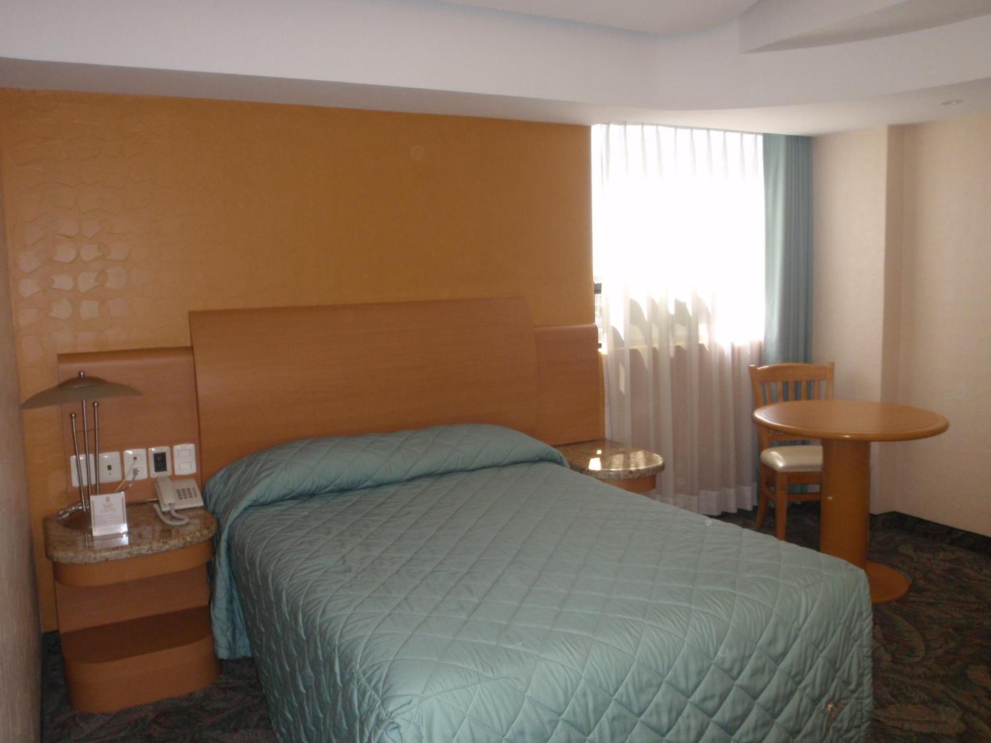 Hotel Plaza Las Fuentes San Juan San Juan Cuautlancingo المظهر الخارجي الصورة