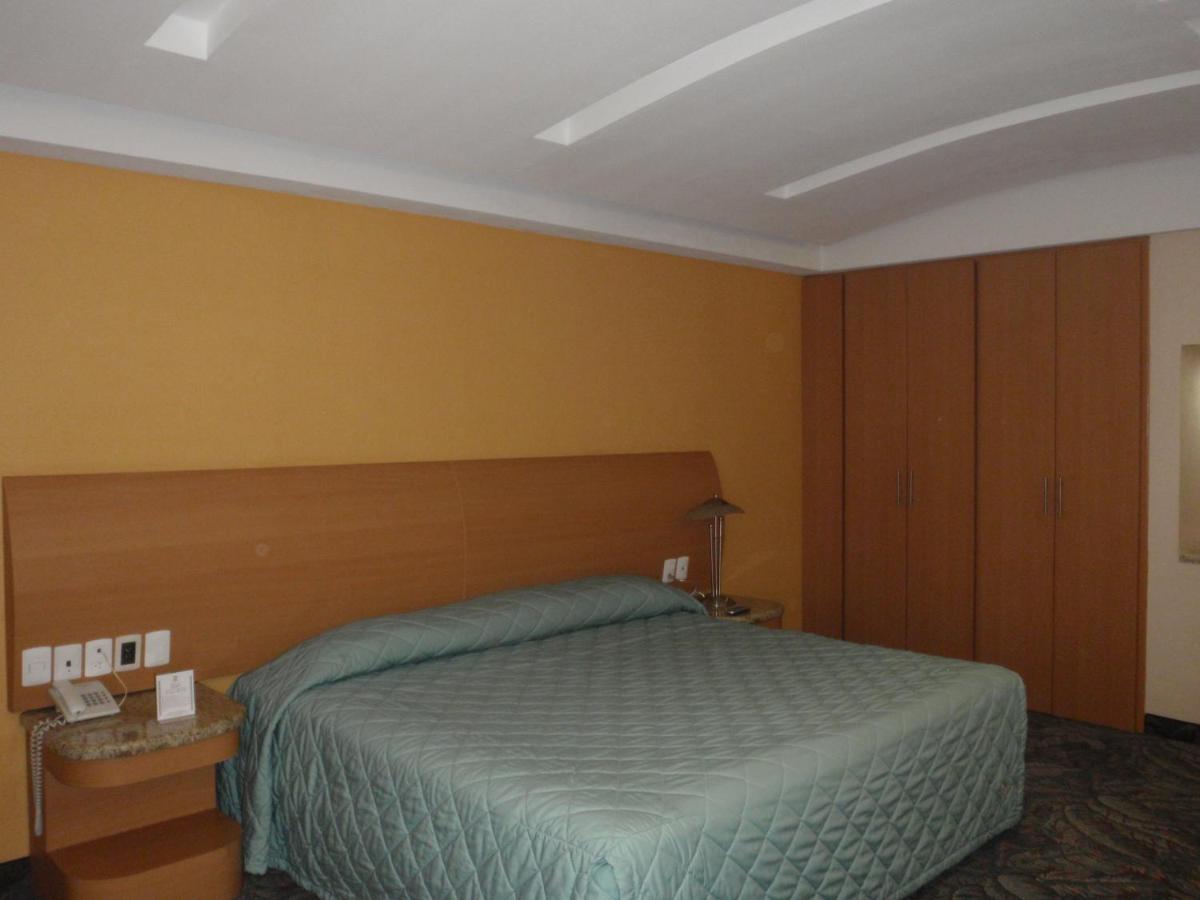 Hotel Plaza Las Fuentes San Juan San Juan Cuautlancingo الغرفة الصورة